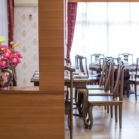Juntra Resort & Hotel Nakhonnajok Kültér fotó